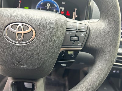 2025 Toyota CAMRY LE