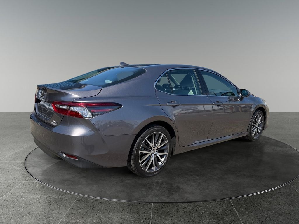 2024 Toyota Camry Hybrid XLE