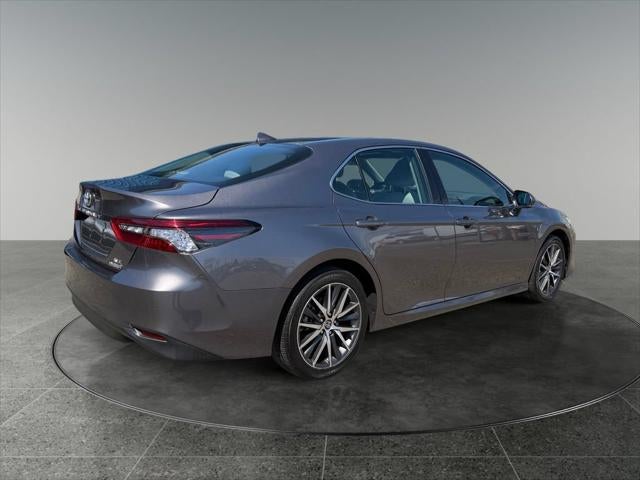 2024 Toyota Camry Hybrid XLE