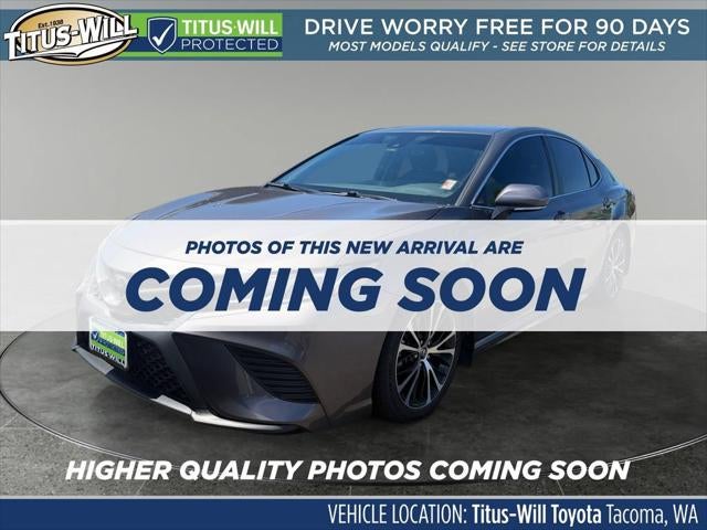 2020 Toyota Camry SE