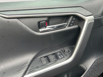 2022 Toyota RAV4 HYBRID Limited