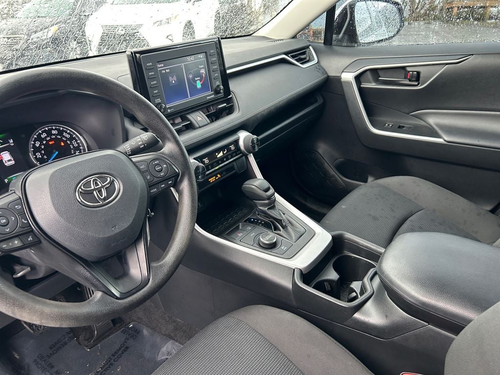 2021 Toyota RAV4 HYBRID LE