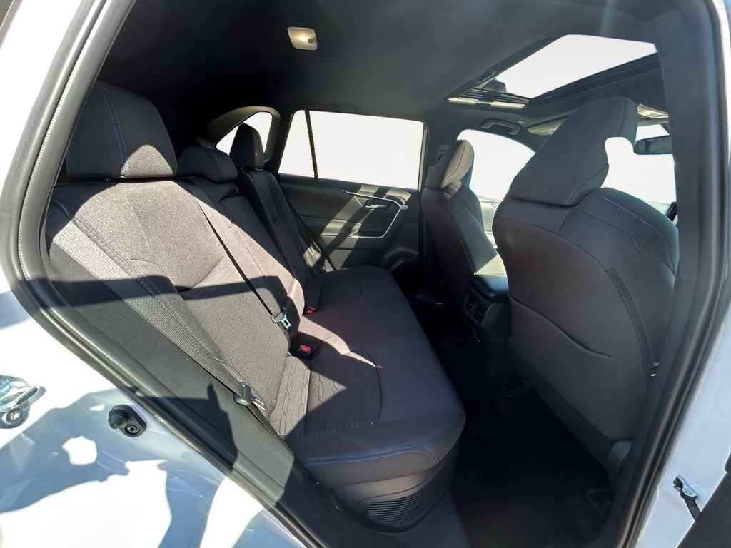 2024 Toyota RAV4 HYBRID SE