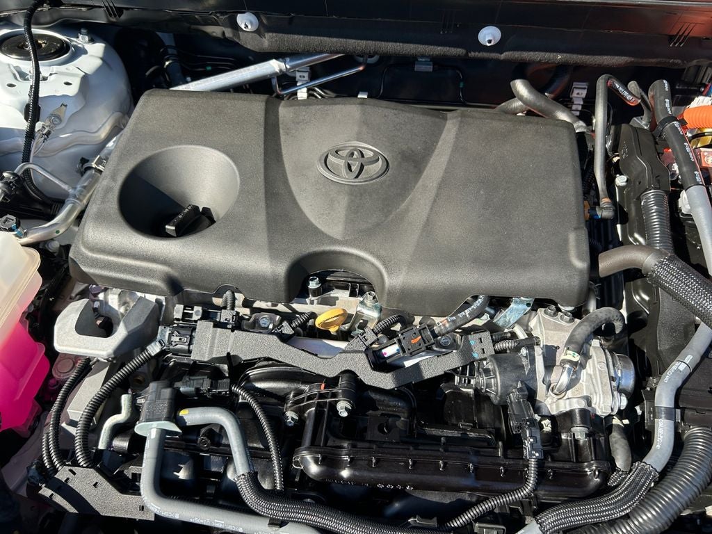 2024 Toyota RAV4 HYBRID SE