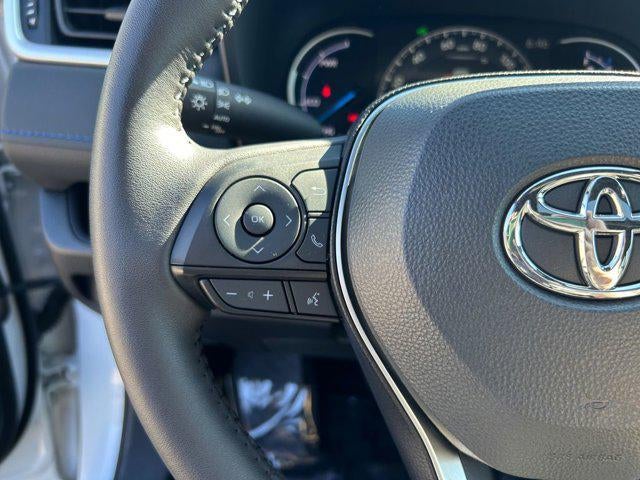 2024 Toyota RAV4 HYBRID SE