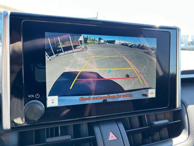 2024 Toyota RAV4 HYBRID SE