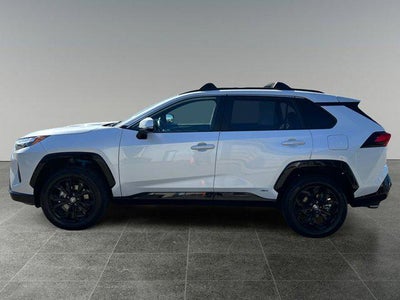 2024 Toyota RAV4 HYBRID SE