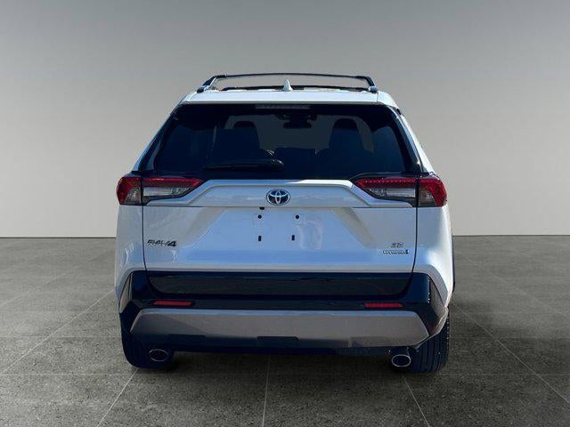 2024 Toyota RAV4 HYBRID SE
