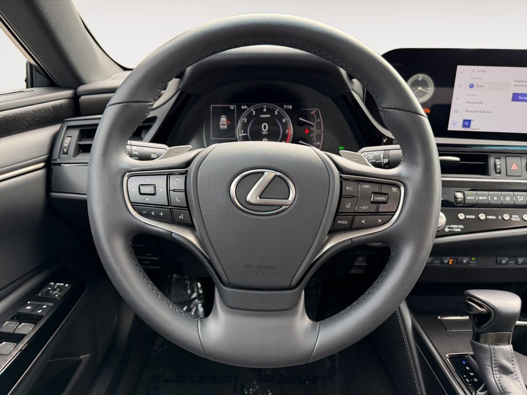 2023 Lexus ES 250