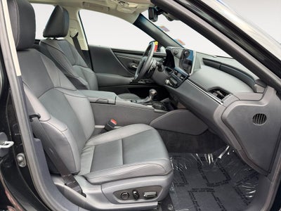 2023 Lexus ES 250