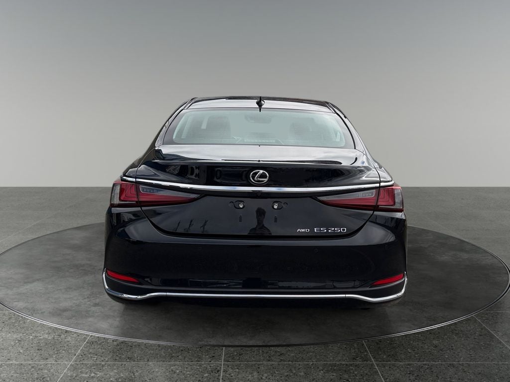 2023 Lexus ES 250