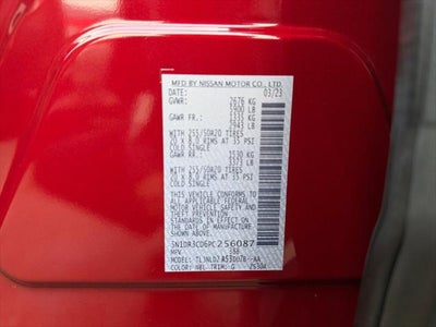 2023 Nissan Pathfinder SL