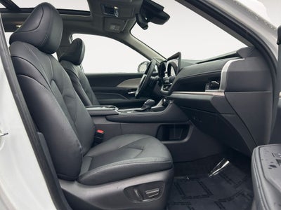 2025 Toyota GRAND HIGHLANDER Platinum