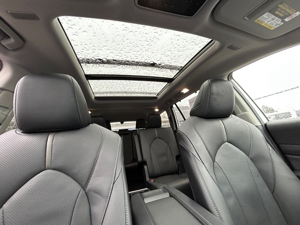 2025 Toyota GRAND HIGHLANDER Platinum