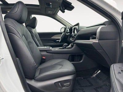 2025 Toyota GRAND HIGHLANDER Platinum