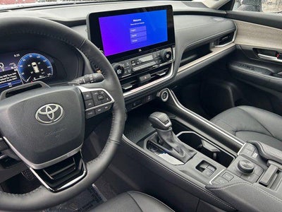 2025 Toyota GRAND HIGHLANDER Platinum
