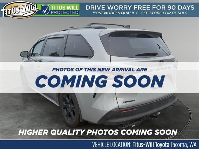 2025 Toyota Sienna Woodland Edition 7 Passenger