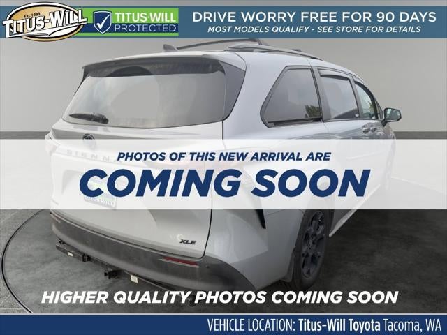 2025 Toyota Sienna Woodland Edition 7 Passenger