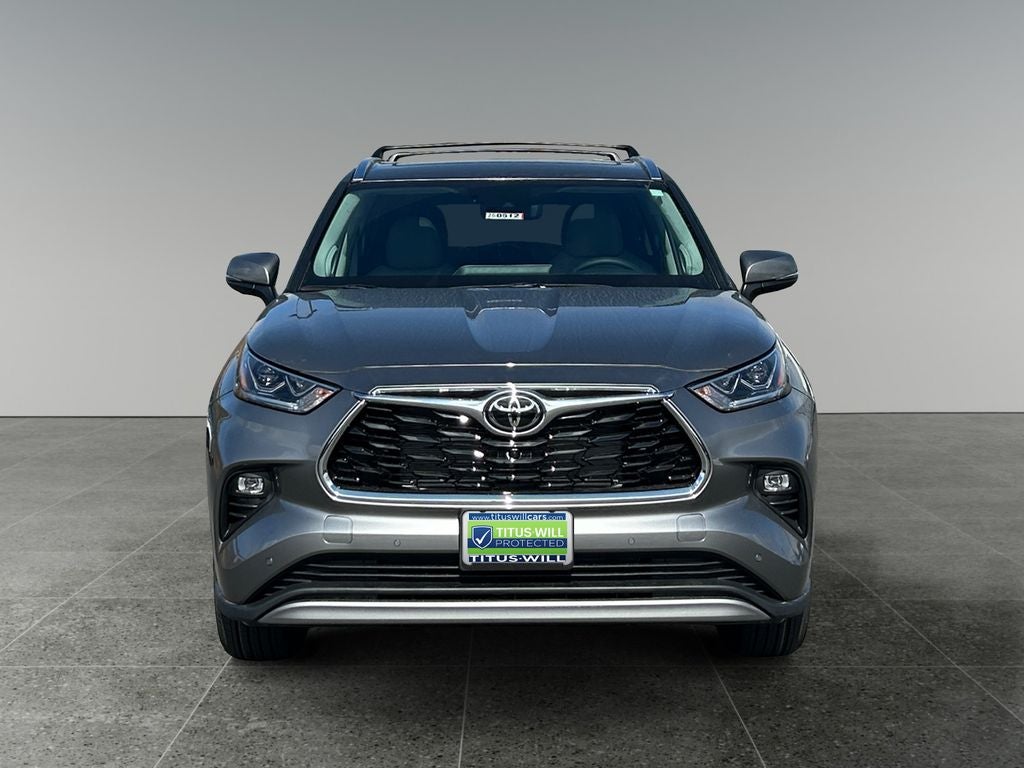 2026 Toyota Highlander Hybrid Platinum