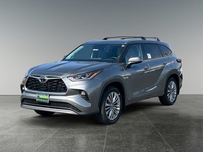 2026 Toyota Highlander Hybrid Platinum