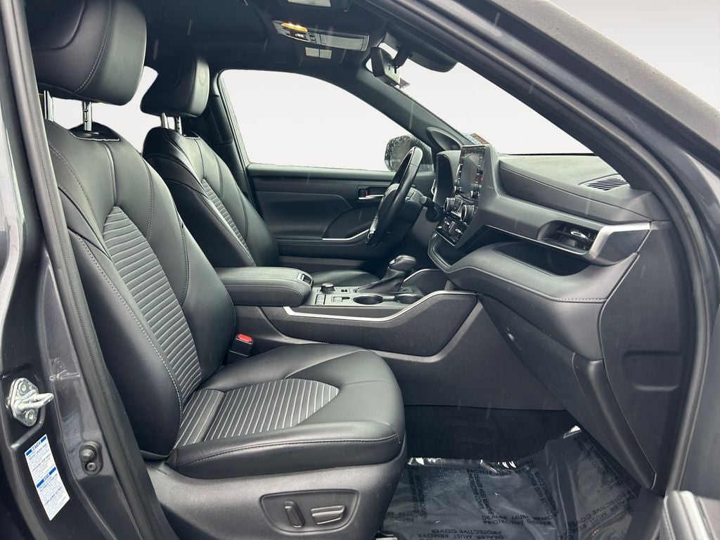 2021 Toyota HIGHLANDER XSE