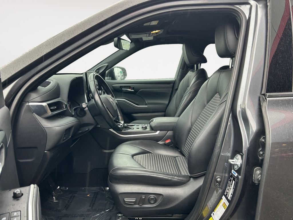 2021 Toyota HIGHLANDER XSE