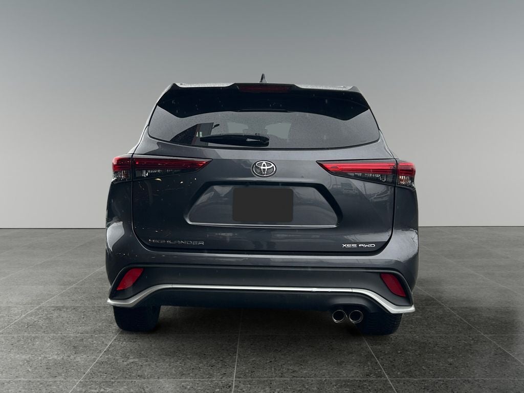 2021 Toyota HIGHLANDER XSE