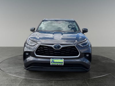 2024 Toyota Highlander Hybrid XLE
