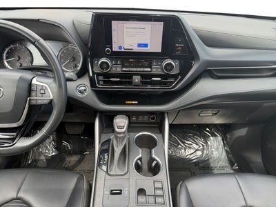 2023 Toyota Highlander XSE