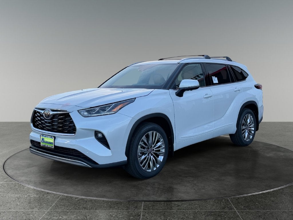 2026 Toyota Highlander Platinum