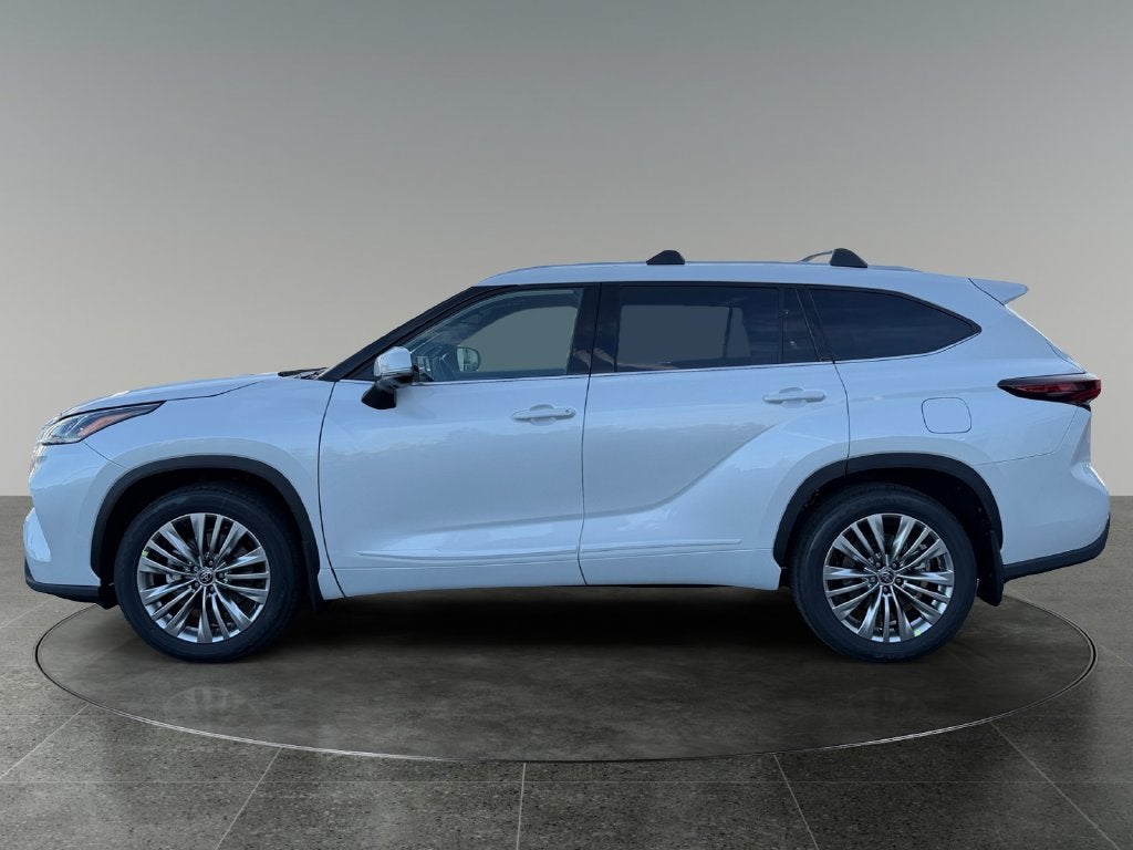 2026 Toyota Highlander Platinum