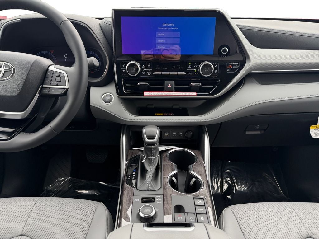 2026 Toyota Highlander Platinum