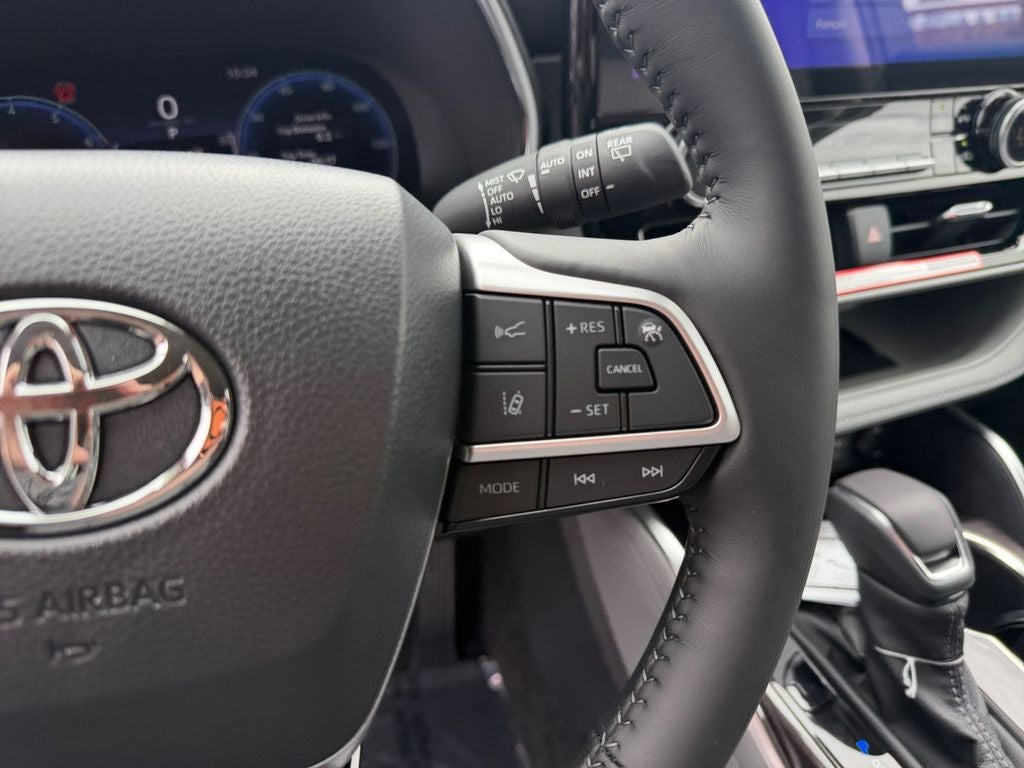 2026 Toyota Highlander Platinum