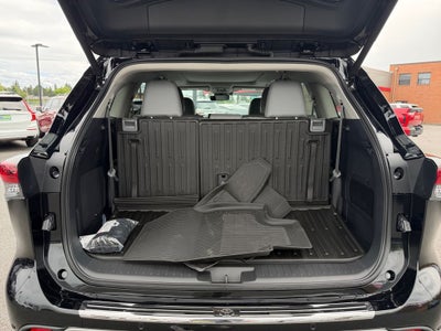 2026 Toyota Highlander Platinum
