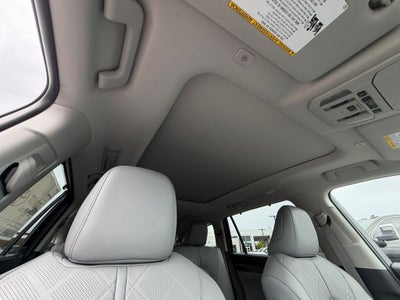 2026 Toyota Highlander Platinum