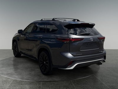 2025 Toyota Highlander XSE