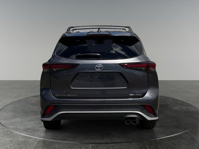 2025 Toyota Highlander XSE