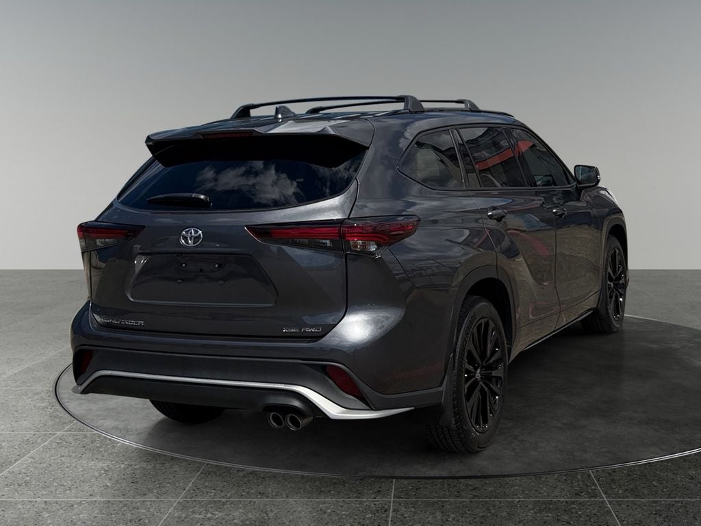2025 Toyota Highlander XSE