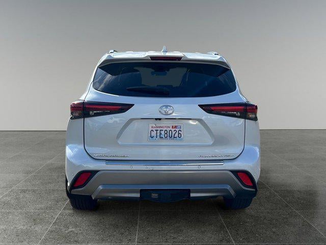 2025 Toyota HIGHLANDER Platinum