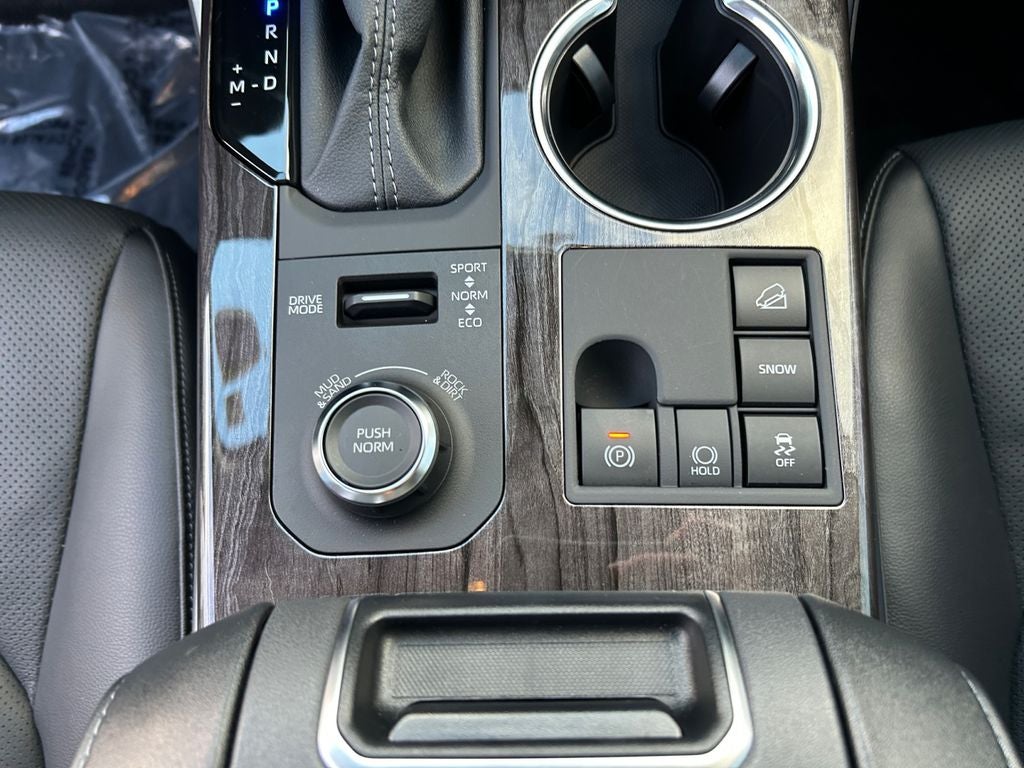 2025 Toyota HIGHLANDER Limited