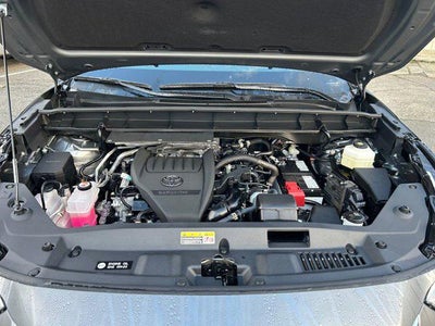 2025 Toyota HIGHLANDER Limited