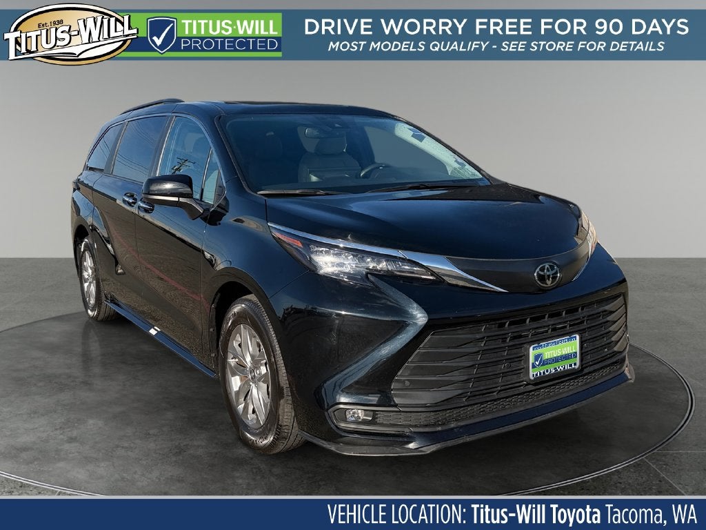2026 Toyota Sienna XLE 8 Passenger