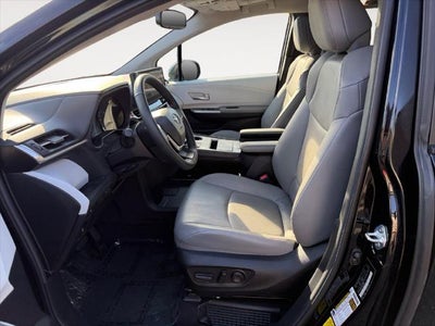 2026 Toyota Sienna XLE 8 Passenger
