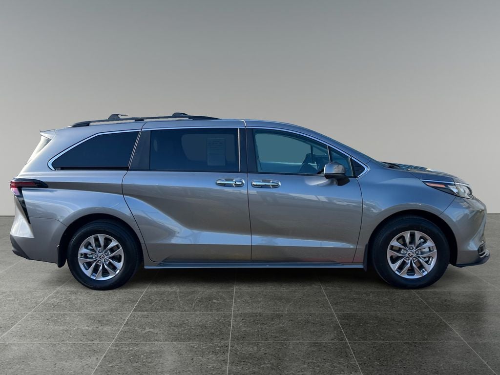 2026 Toyota SIENNA XLE AWD XLE 7 Passenger