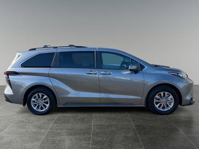 2026 Toyota SIENNA XLE AWD XLE 7 Passenger