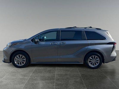 2026 Toyota SIENNA XLE AWD XLE 7 Passenger