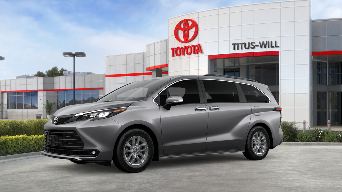 2026 Toyota Sienna XLE