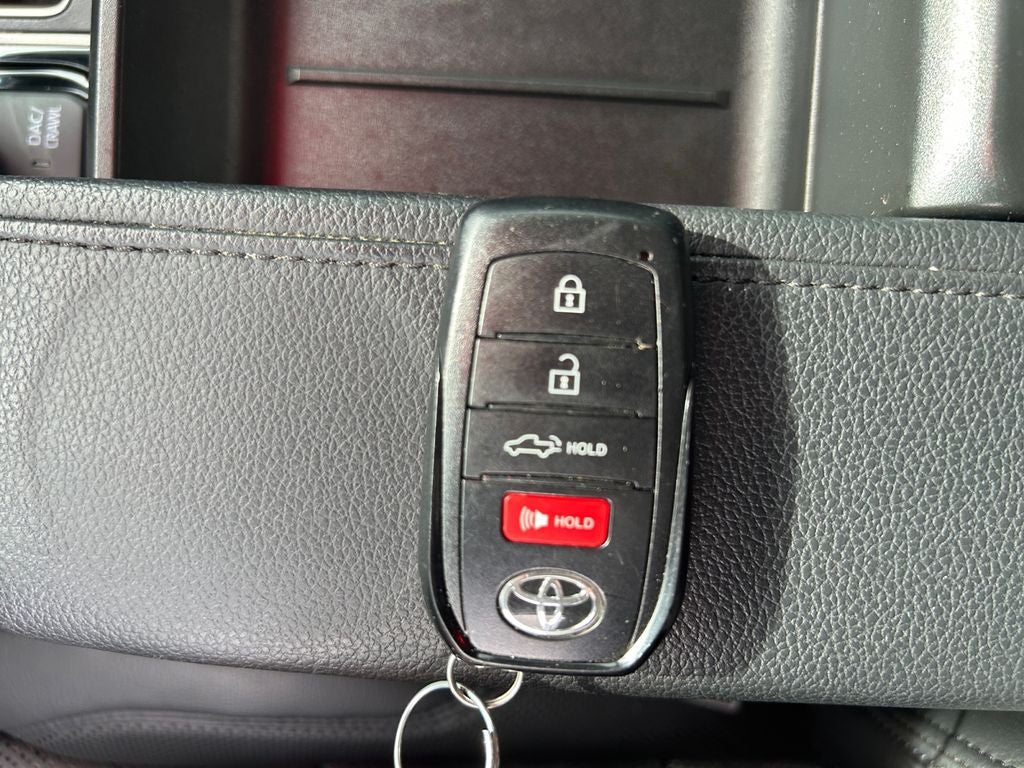 2022 Toyota TUNDRA 4X4 Limited