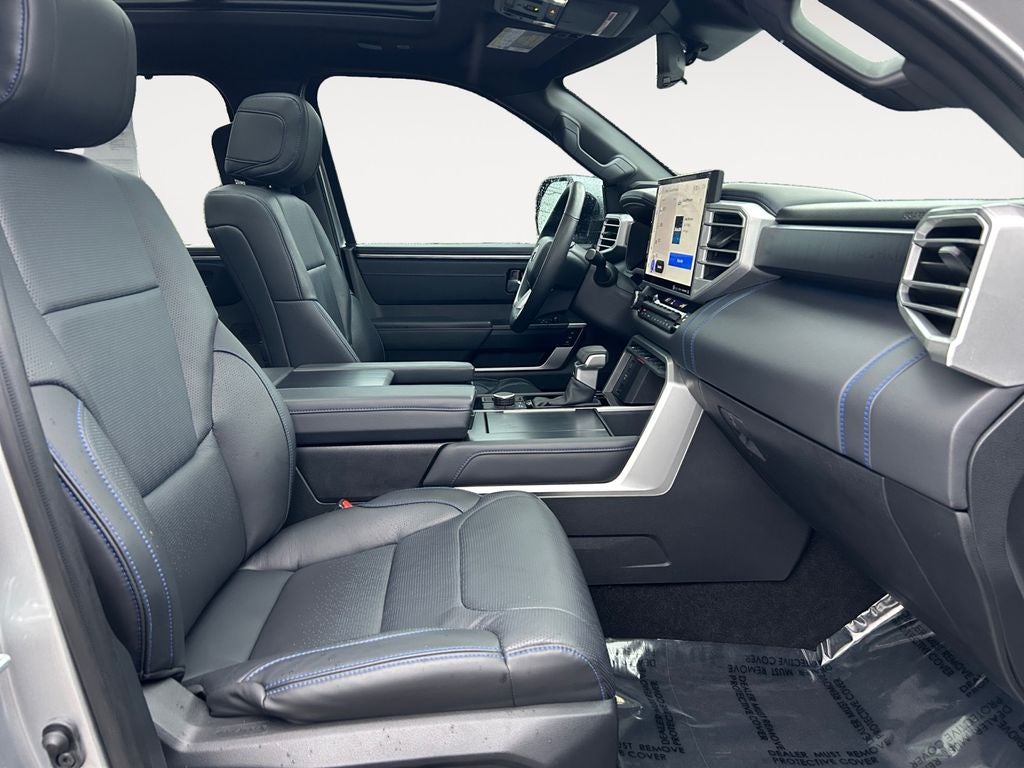 2023 Toyota TUNDRA 4X4 Platinum 1 Owner Local Trade In