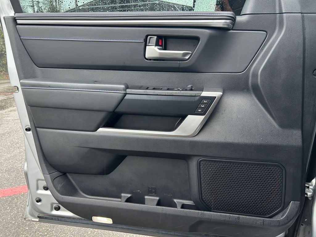 2023 Toyota TUNDRA 4X4 Platinum 1 Owner Local Trade In